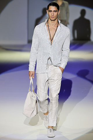 Emporio Armani / - 2011